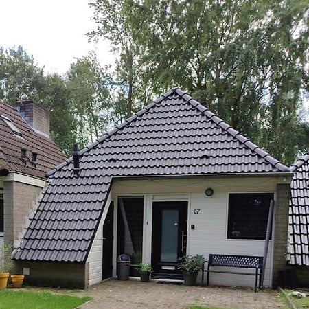 Geschakelde Recreatiewoning Met Omheinde Tuin Villa Posterholt Exterior foto